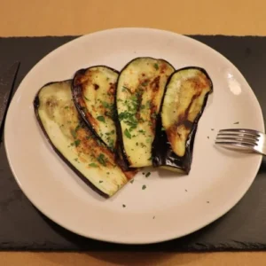 Gegrillte Aubergine Rezept, fertig